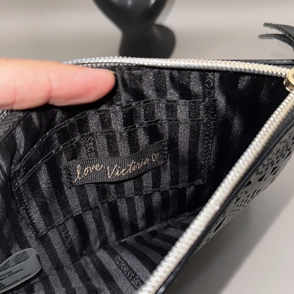 Victoria Secret Wristlet - Picture 7 of 8